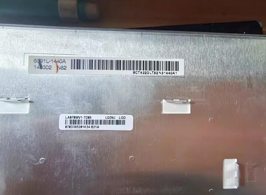 Original LA070WV1-TD05 LG Screen 7.0" 800*480 LA070WV1-TD05 Display