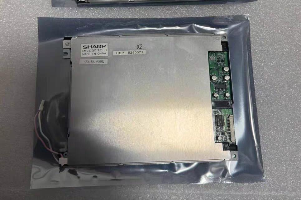 Original LM057QC1T01R Sharp Screen 5.7" 320×240 LM057QC1T01R Display