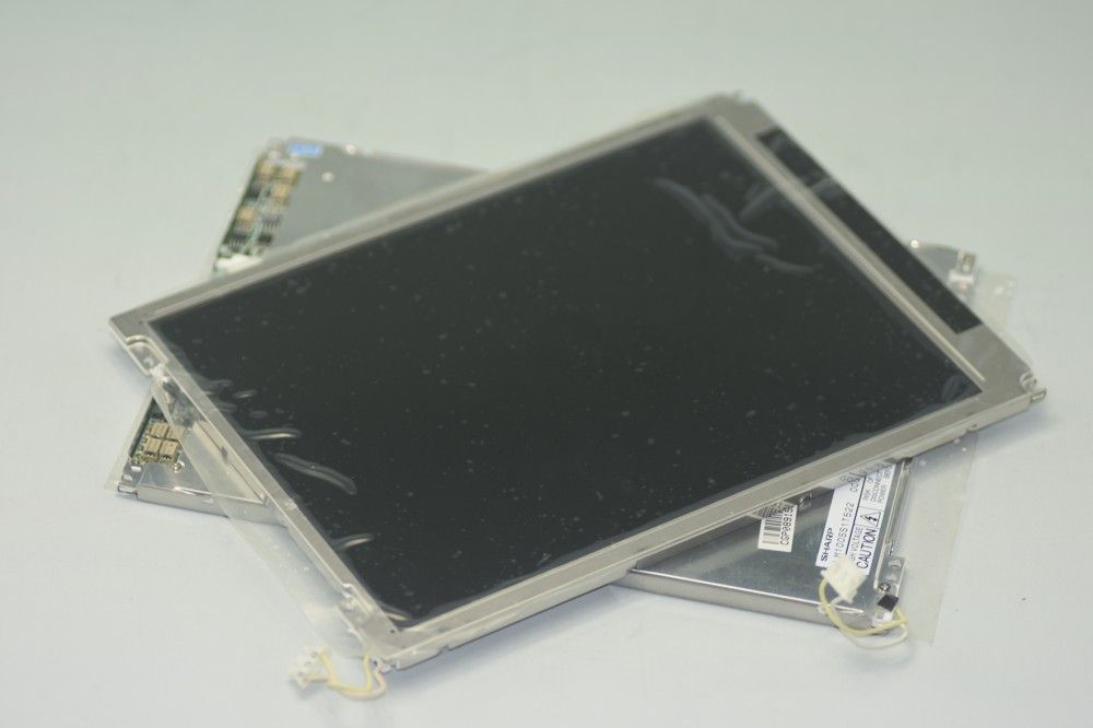 Original LM100SS1T522 SHARP Screen 10" 800*600 LM100SS1T522 Display