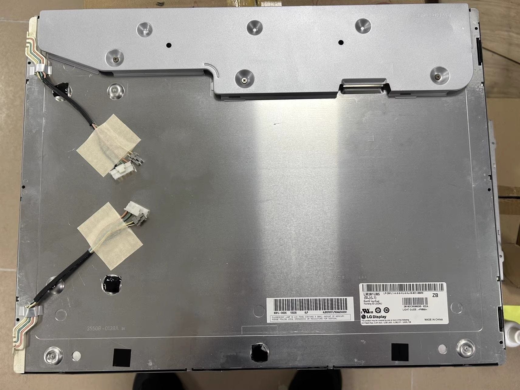 Original LM201U05-SLL1 LG Screen 20.1" 1600×1200 LM201U05-SLL1 Display
