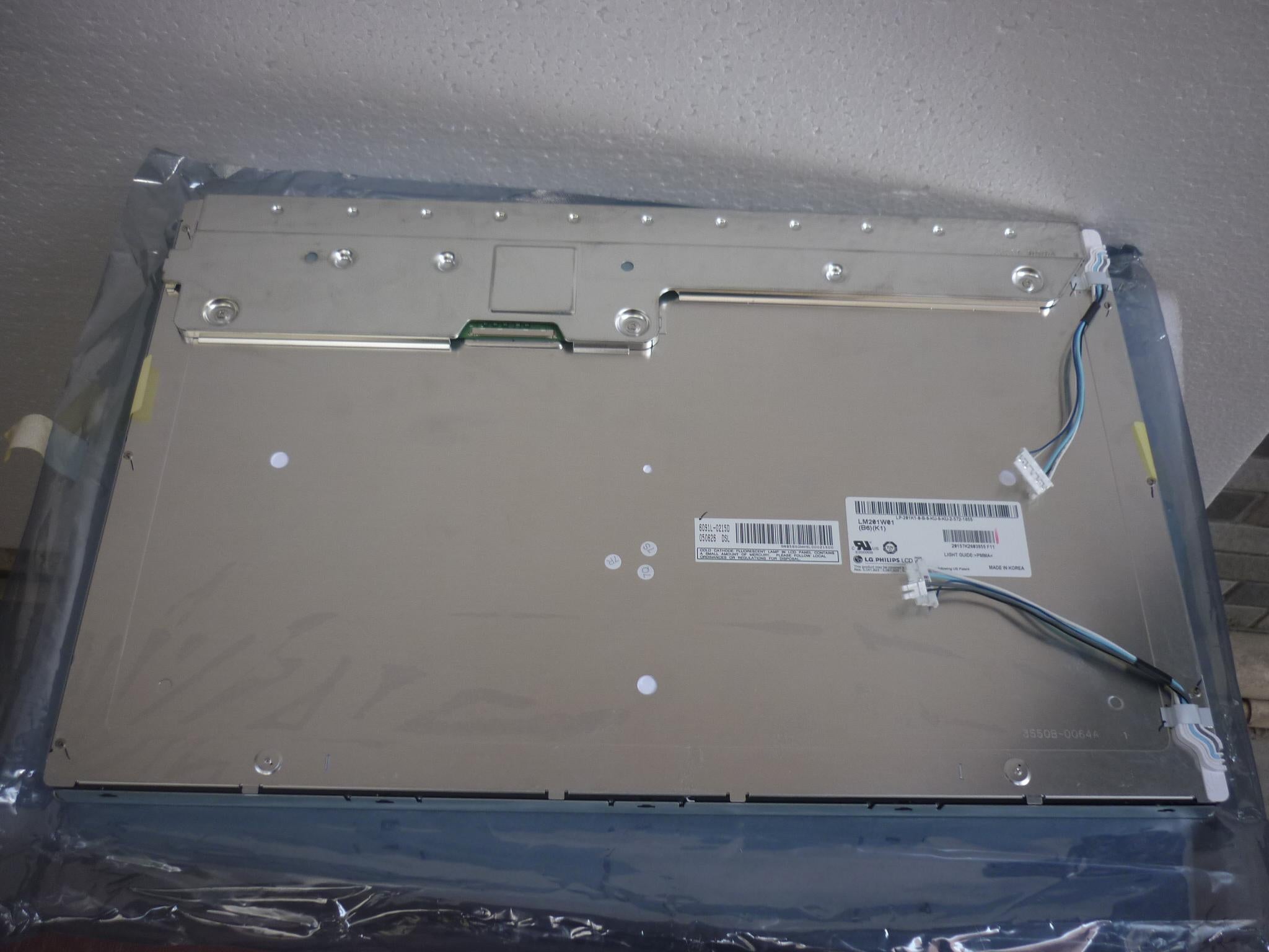 Original LG LM201W01-B6K1 Screen 20.1" 1680×1050 LM201W01-B6K1 Display