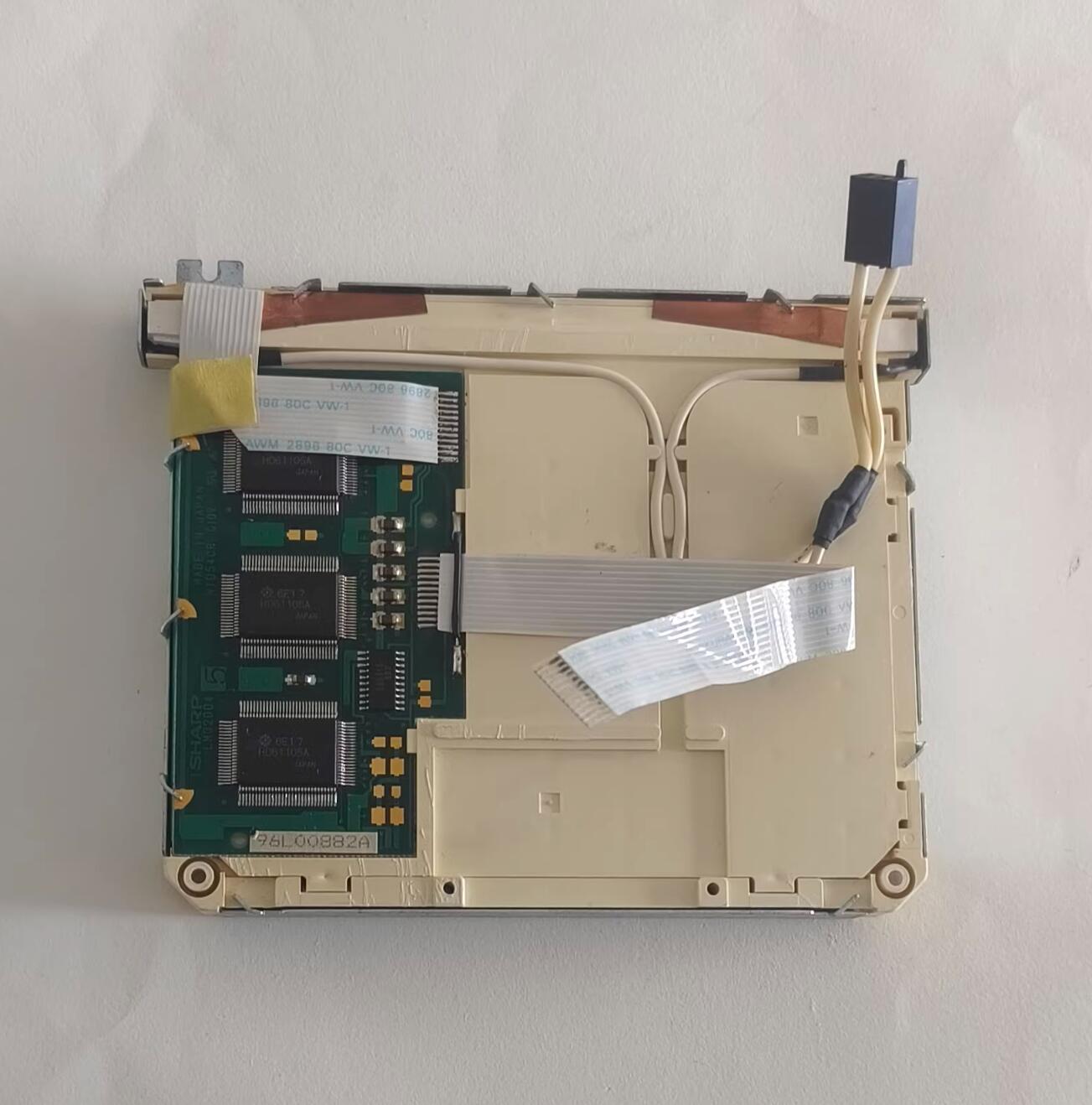 Orignal SHARP 5.7-Inch LM32009P LCD Display 320x240 Industrial Screen