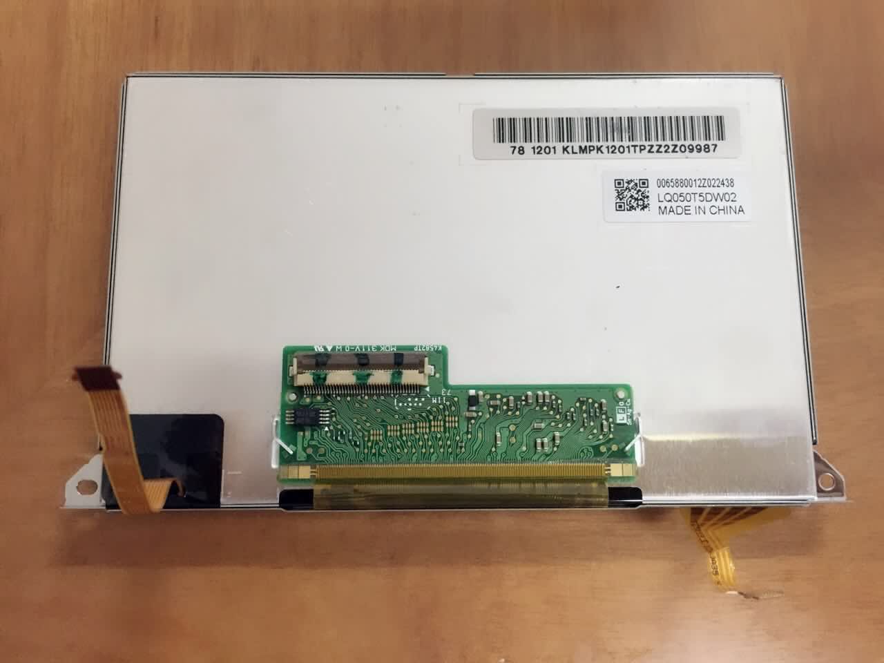 Original LQ050T5DW02 Sharp Screen 5" 400×240 LQ050T5DW02 Display