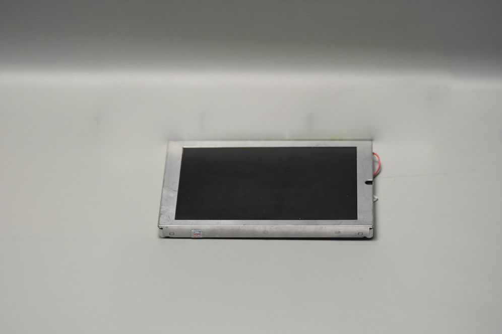 Original LQ075V3DG01 SHARP 7.5" 640×480 LQ075V3DG01 Display