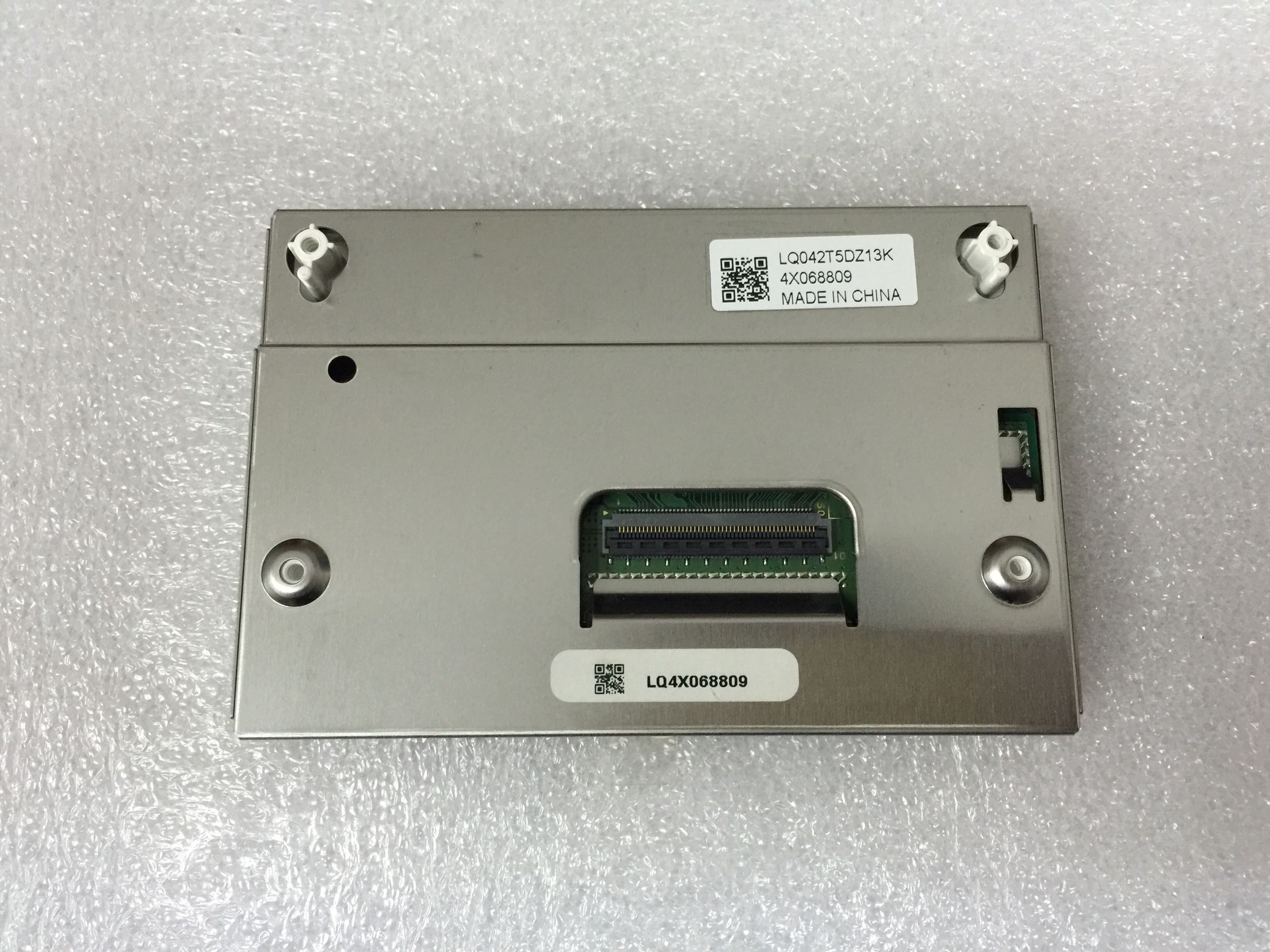 Original LQ042T5DZ13K Sharp Screen 4.2" 480*272 LQ042T5DZ13K Display