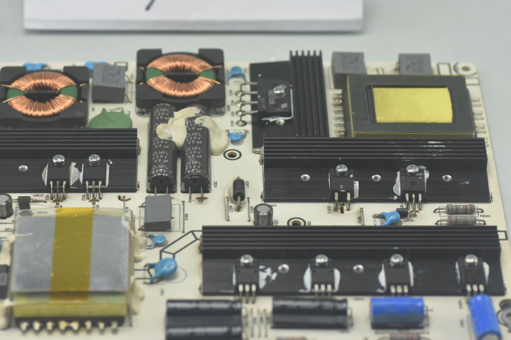 Original RSAG7.820.2194/ROH Hisense HLP-4055WC Power Board